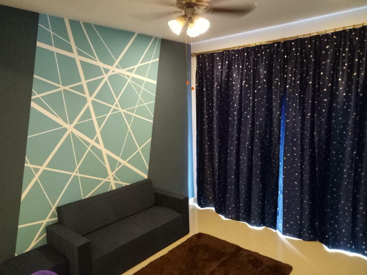 Icolor Home & Stay Ch5 Tanah Rata Esterno foto