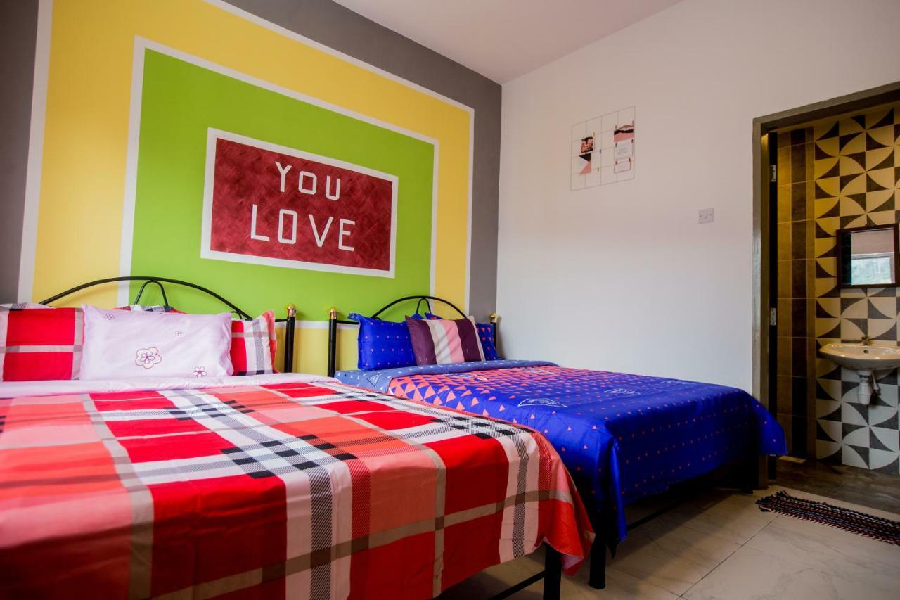 Icolor Home & Stay Ch5 Tanah Rata Esterno foto